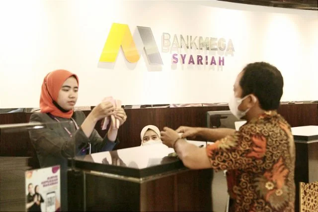 Bank Mega Syariah Gencarkan Kampanye GenHajj, Dorong Generasi Muda Berhaji sejak Dini